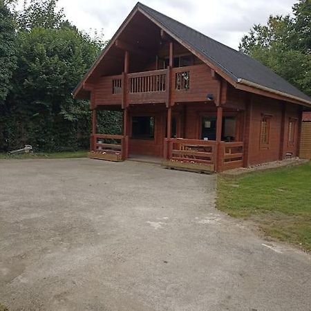 Chalet A La Campagne Bury  Eksteriør bilde