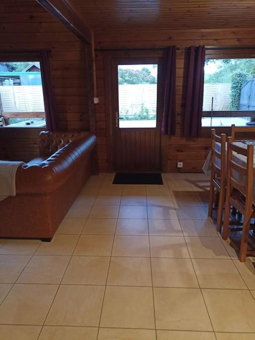 Chalet A La Campagne Bury  Eksteriør bilde